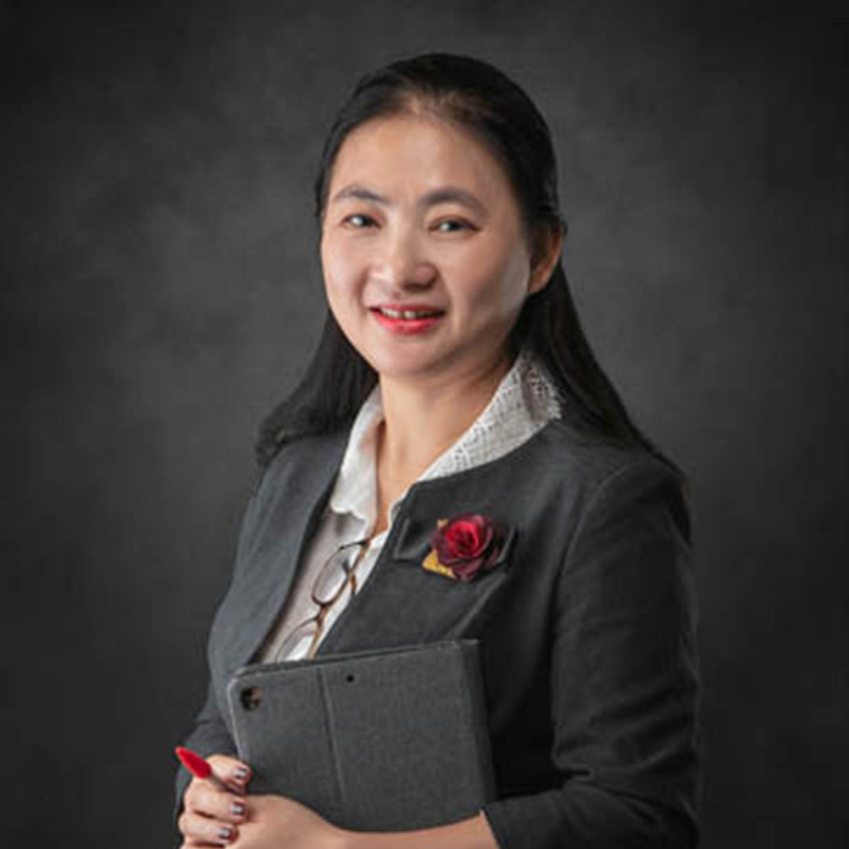 Mrs. Huong Do